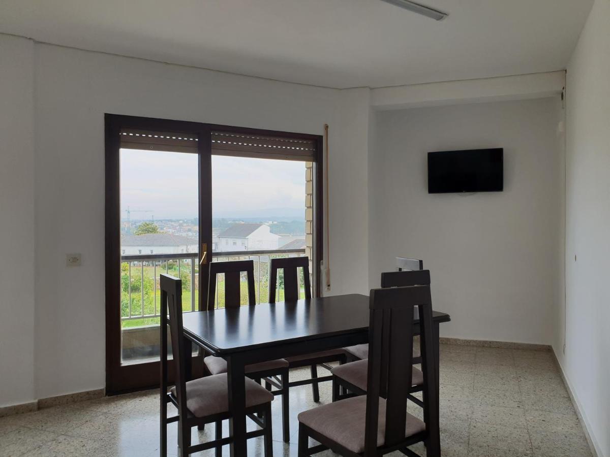 Apartamentos O Cargadeiro Ribadeo Esterno foto